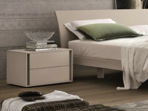 Gruppo Tomasella Лаковая прикроватная тумба с ящиками Vip
