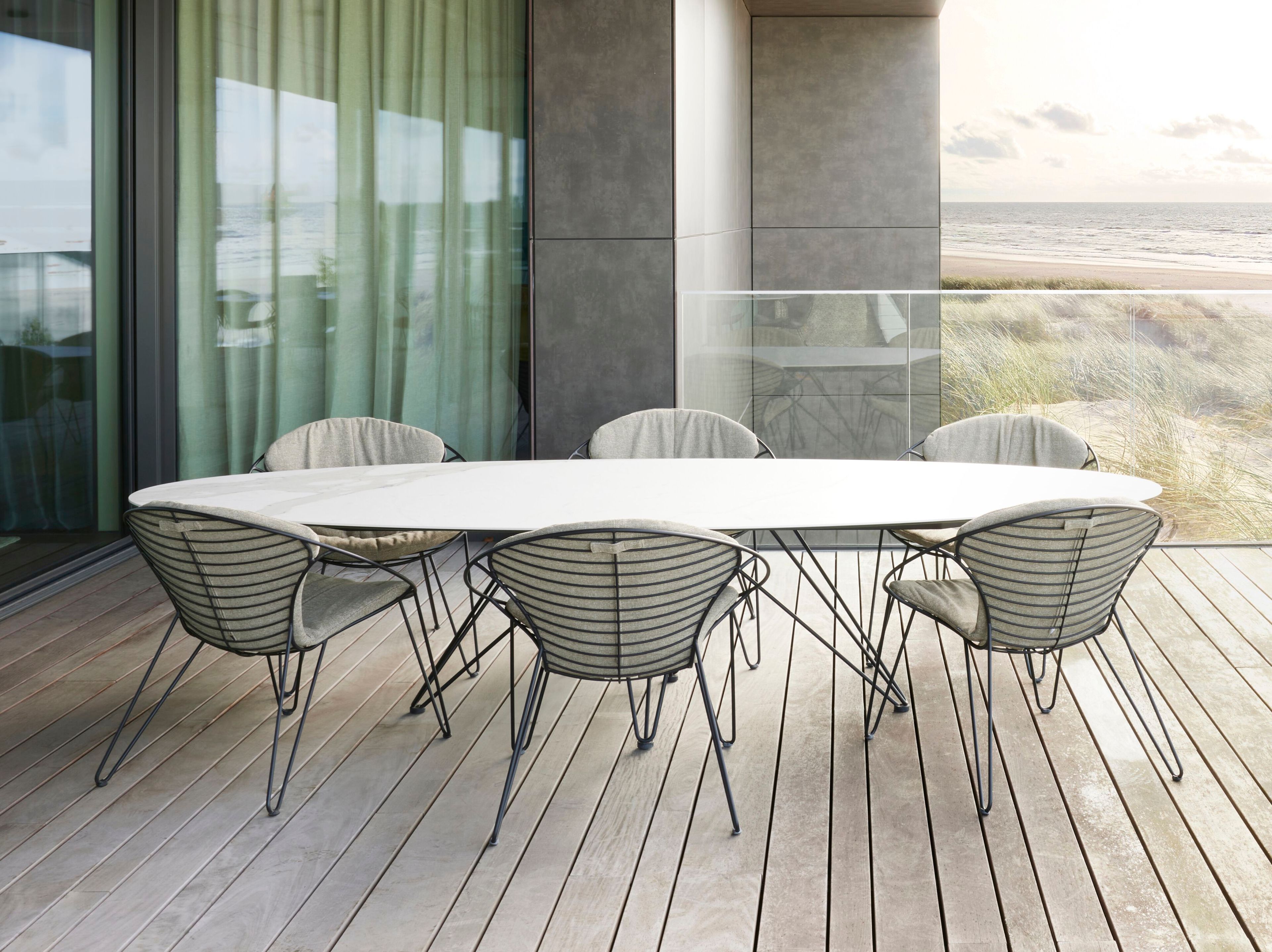 Овальный стол в Ксерамике Joli ARCH-00109774