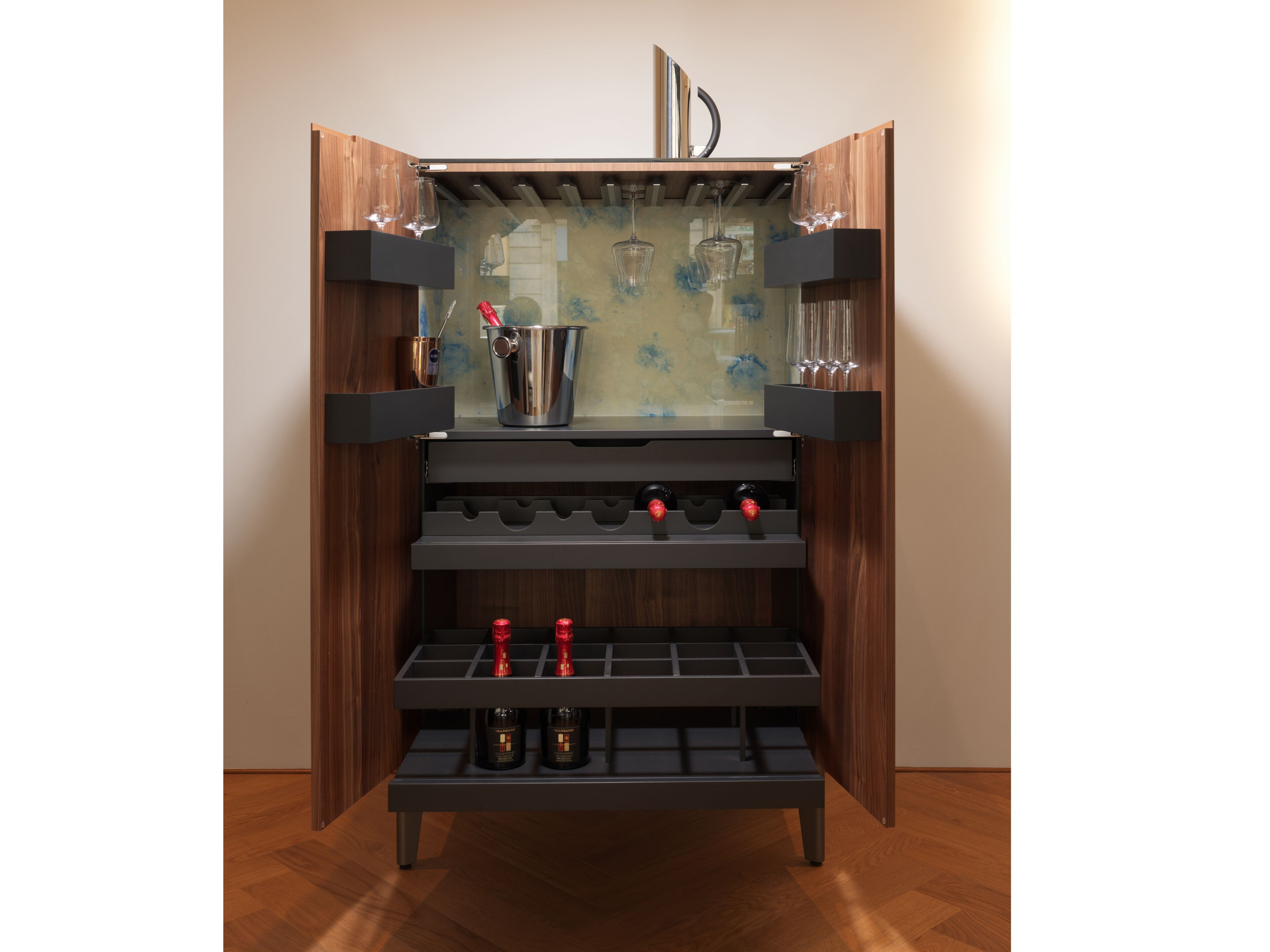Деревянный барный шкаф со встроенным освещением Casamania & Horm плотина ARCH-00068034 - Вид №1