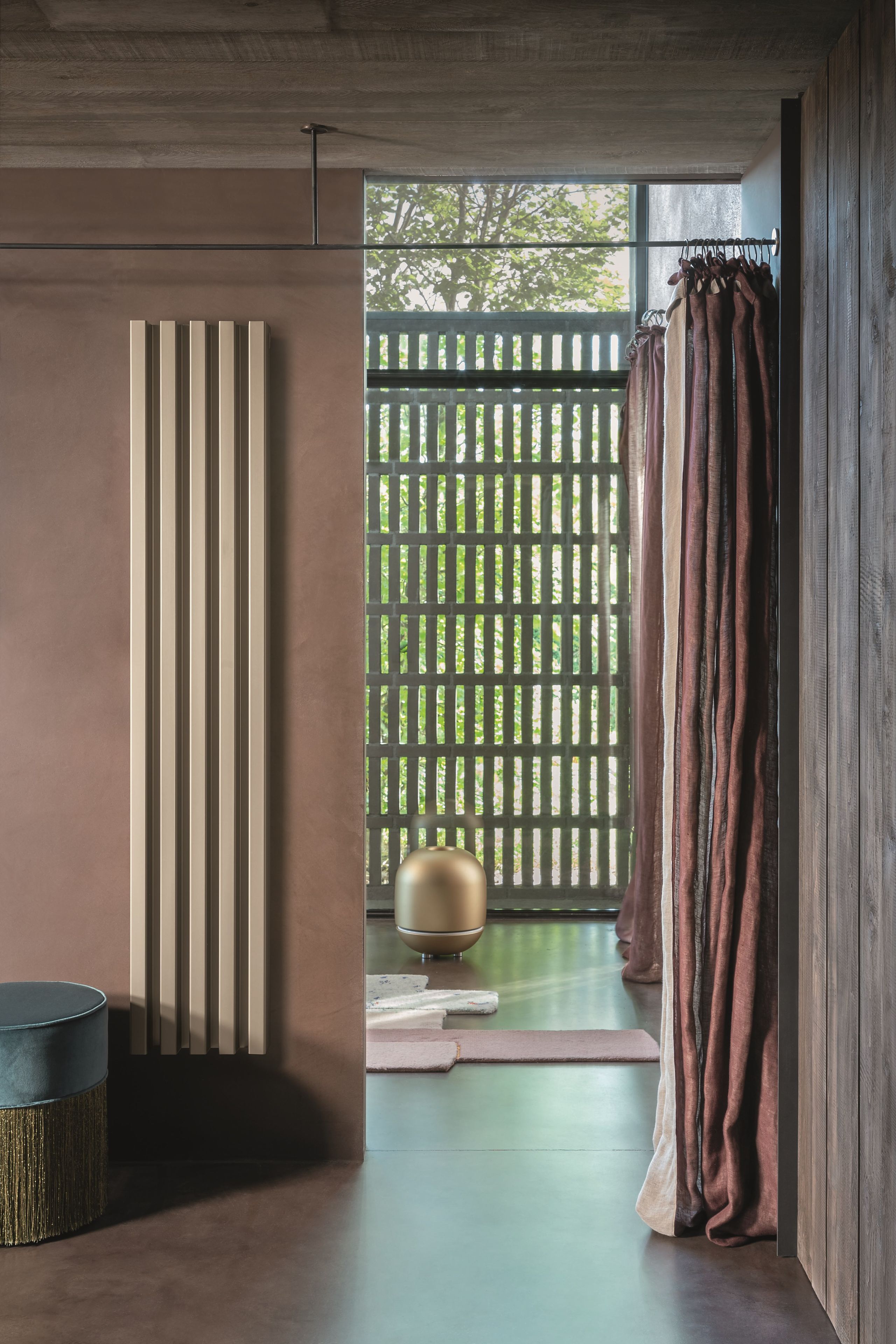 Настенный полотенцесушитель с горячей водой Tubes Elements ARCH-00149546 - Вид №2