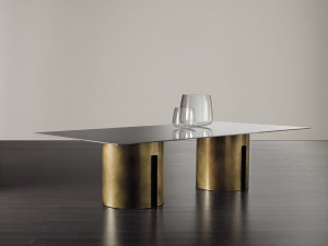 Прямоугольный обеденный стол из латуни