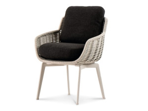 Открытый веревочный стул с подлокотниками