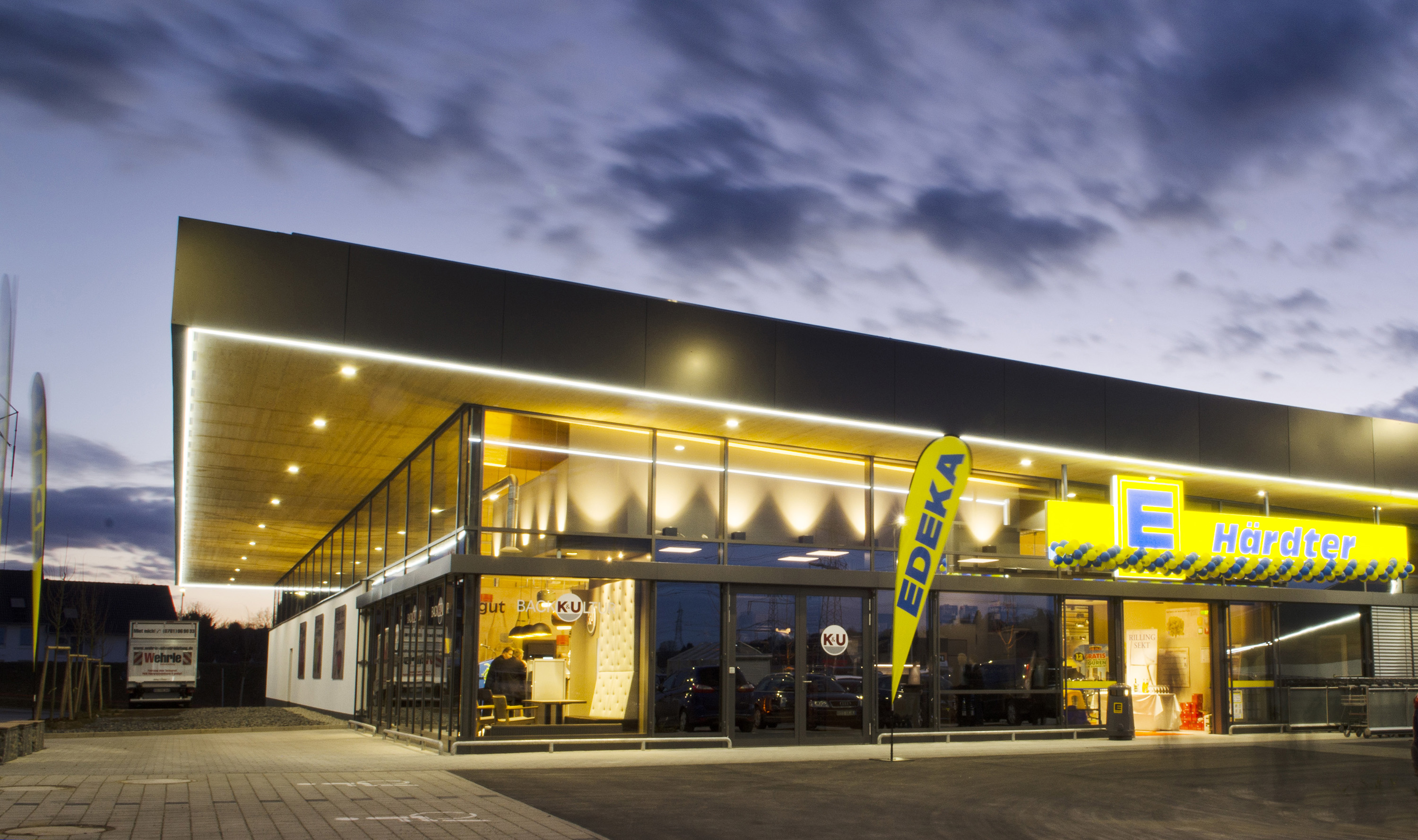 8492113 Встраиваемый в потолок светильник Platek MINI CORNICHE Incasso soffitto  MINI CORNICHE Ceiling recessed 100 mm - LED 3000K 26°  - Вид №8