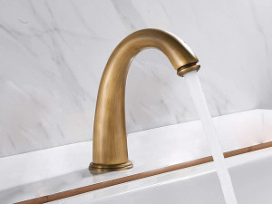 Латунный инфракрасный смеситель для раковины