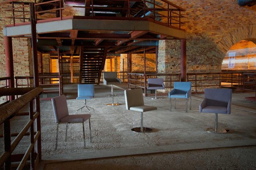 Domingo Salotti Высокий стул в современном стиле Kelly sun-id-1381539 - Вид №1