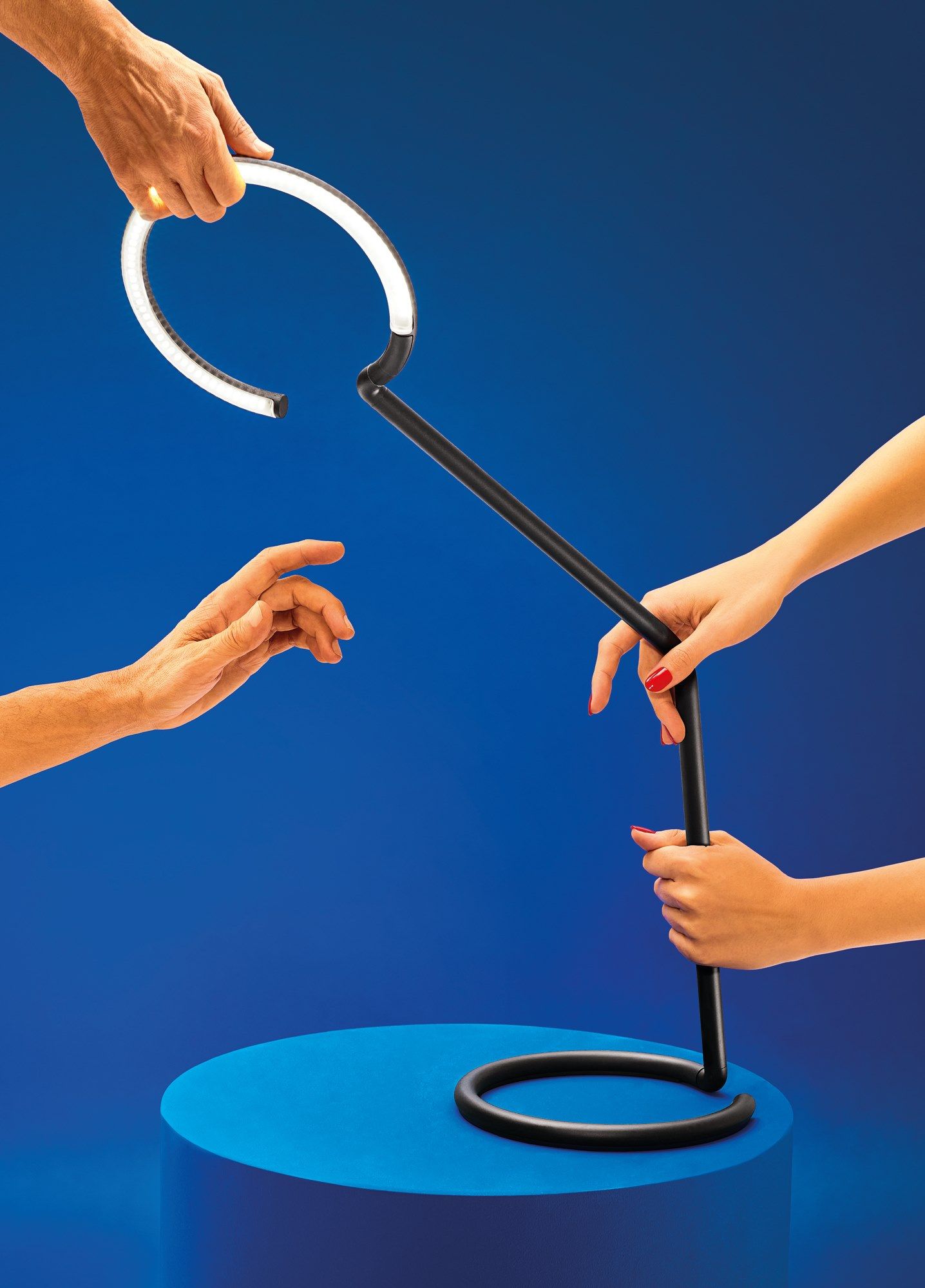 Регулируемая металлическая настольная лампа Artemide Vine Light ARCH-00085435 - Вид №17