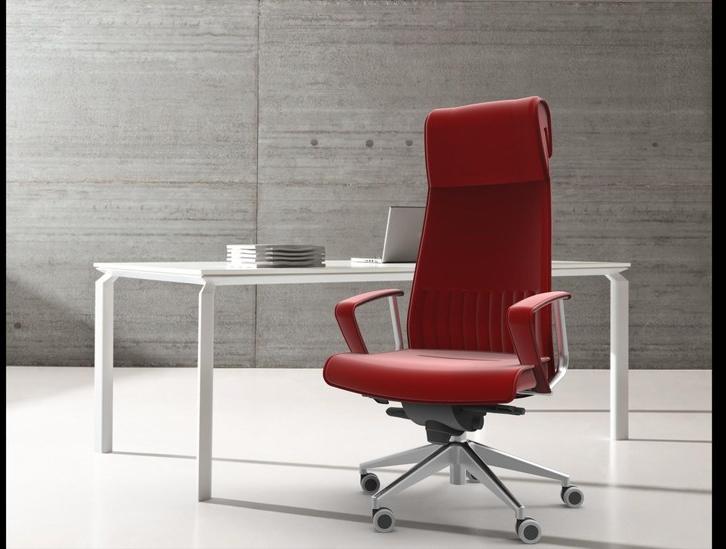 Ares Line Кресло руководителя с регулируемой высотой в коже в классическом стиле с 5-ю спицами и подлокотниками Parlament sun-id-1483626 - Вид №3