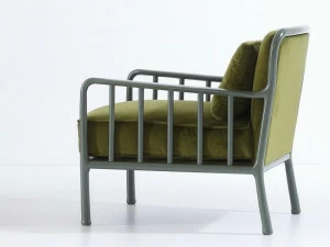 Nube Italia Мягкое кресло с подлокотниками