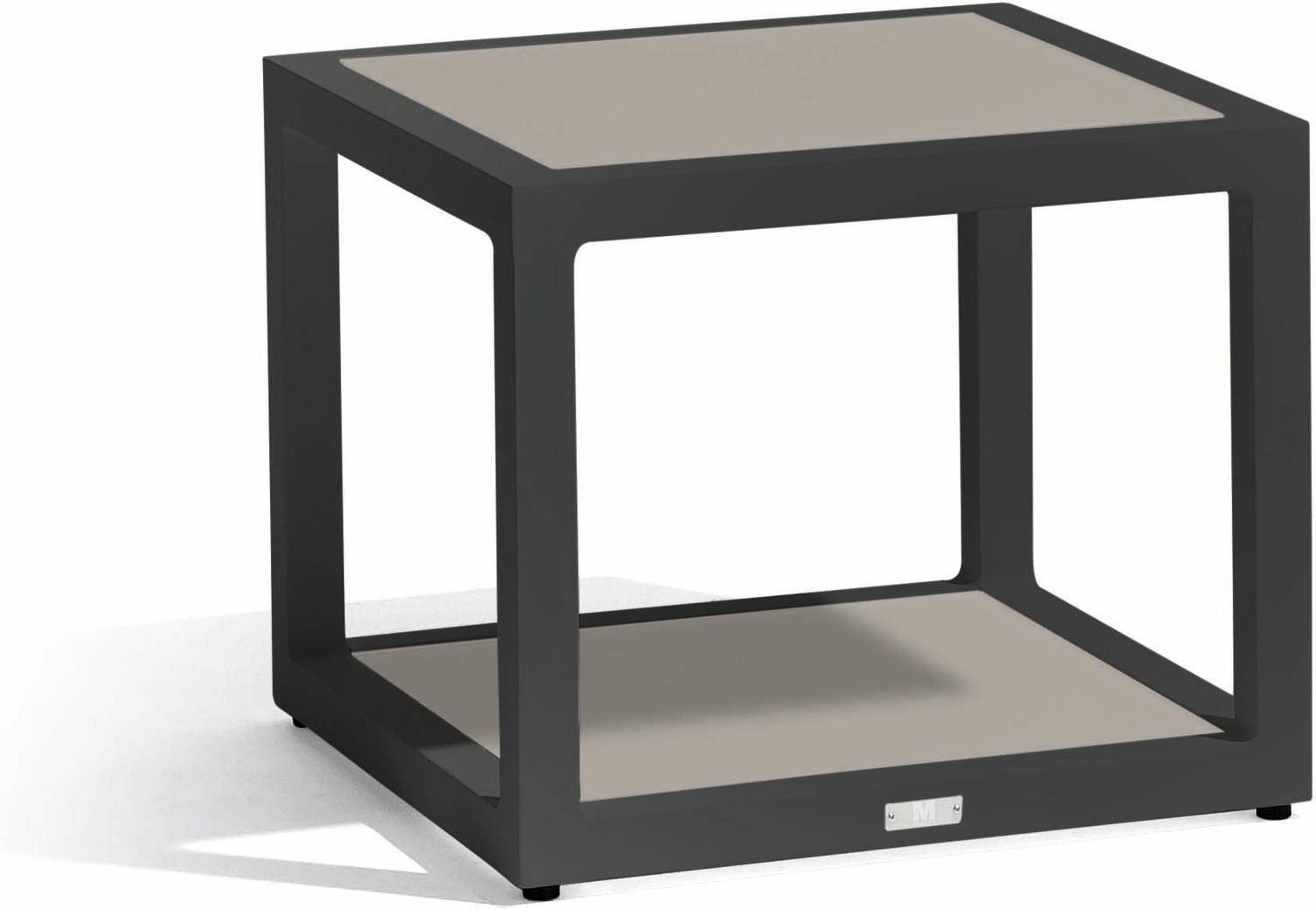 MNST470 Приставные столики pa lava 46см x 46см Manutti Fuse