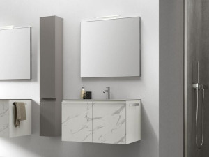 Деревянный умывальник с зеркалом