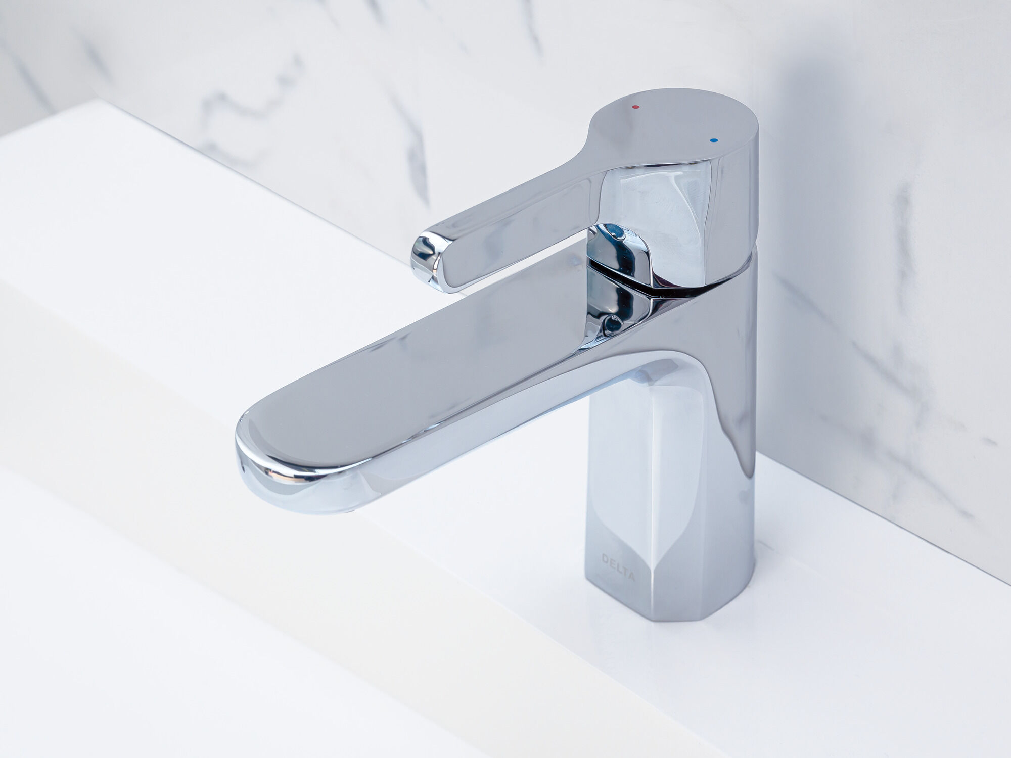 540LF-PP Смеситель для ванной Project-Pack с одной ручкой Delta Faucet Modern Хром - Вид №3