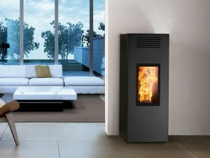 CAMINETTI MONTEGRAPPA Настенная печь на стальных гранулах Noir