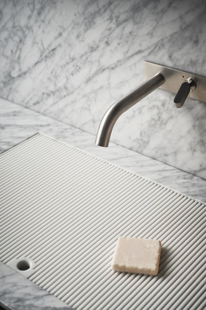 Смеситель для раковины из нержавеющей стали с пластиной Agape SQUARE ARCH-00138199 - Вид №3