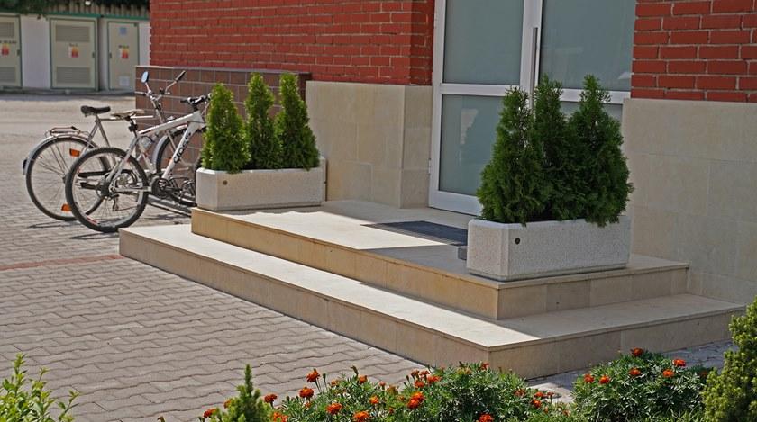 ENCHO ENCHEV - ETE Бетонная сеялка для общественных мест  80  - Вид №1