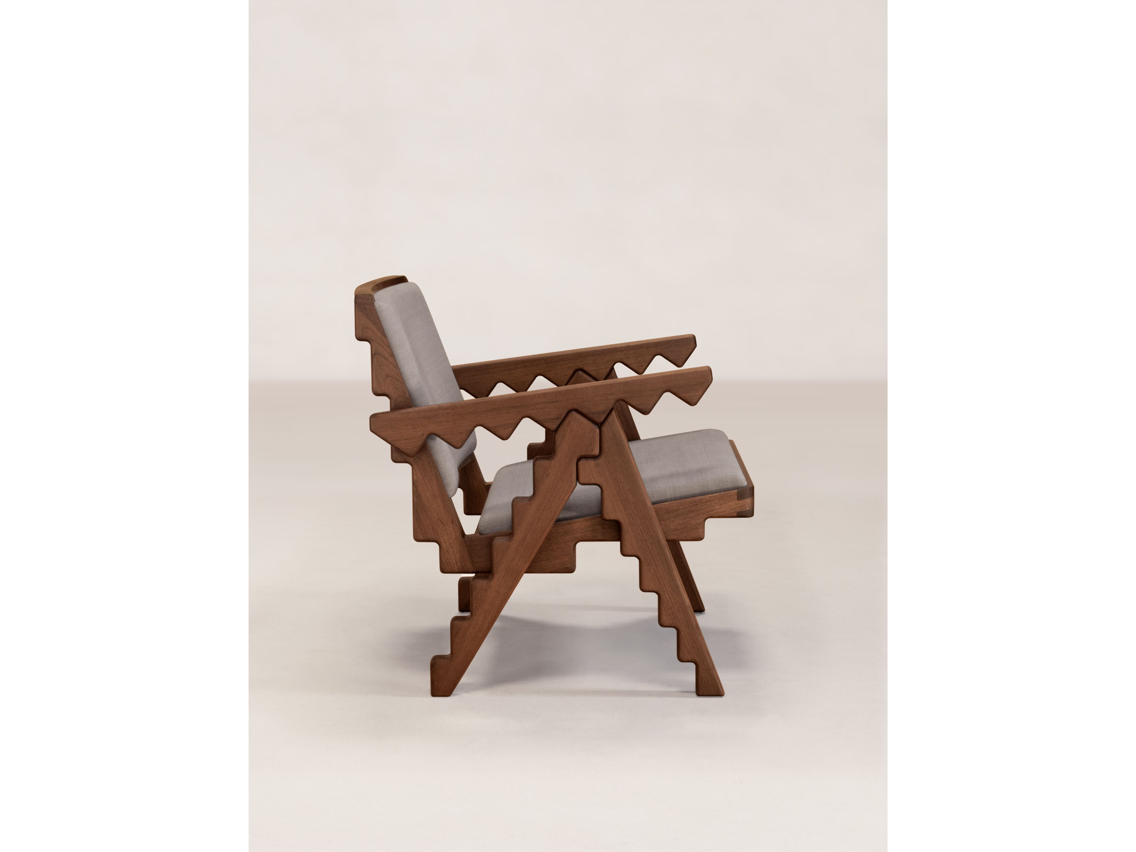 Кресло из тикового дерева с подлокотниками Phantom Hands PH + / Crocodile ARCH-00102471 - Вид №3