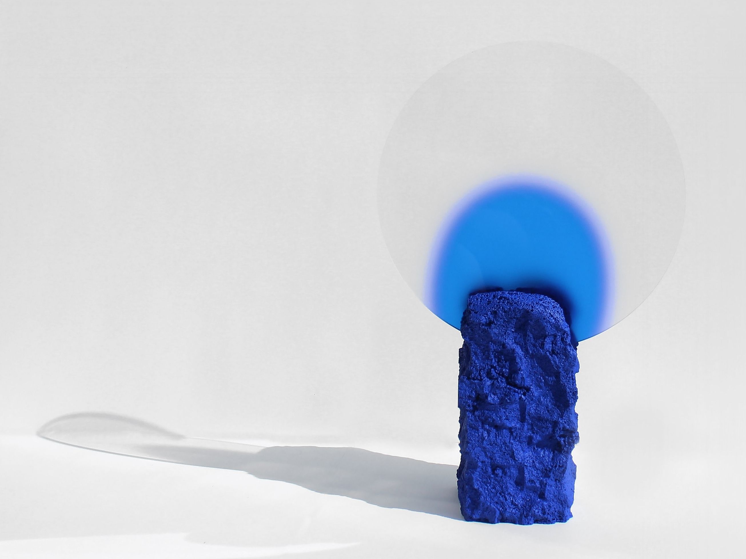 ВАЗа ручной работы из вулканической породы Movimento Gallery Montserrat Piña Benetts ARCH-00040128 - Вид №6