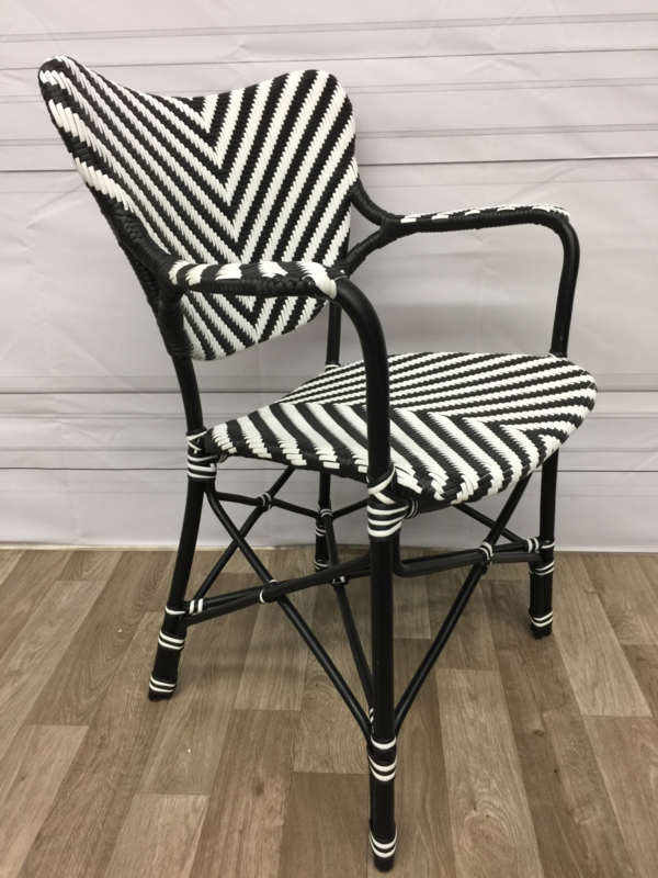 Стул Colony с подлокотниками от Eichholtz Чёрно-белый EICHHOLTZ ДИЗАЙНЕРСКИЕ, EICHHOLTZ 062306 Принт;черный;белый  - Вид №2