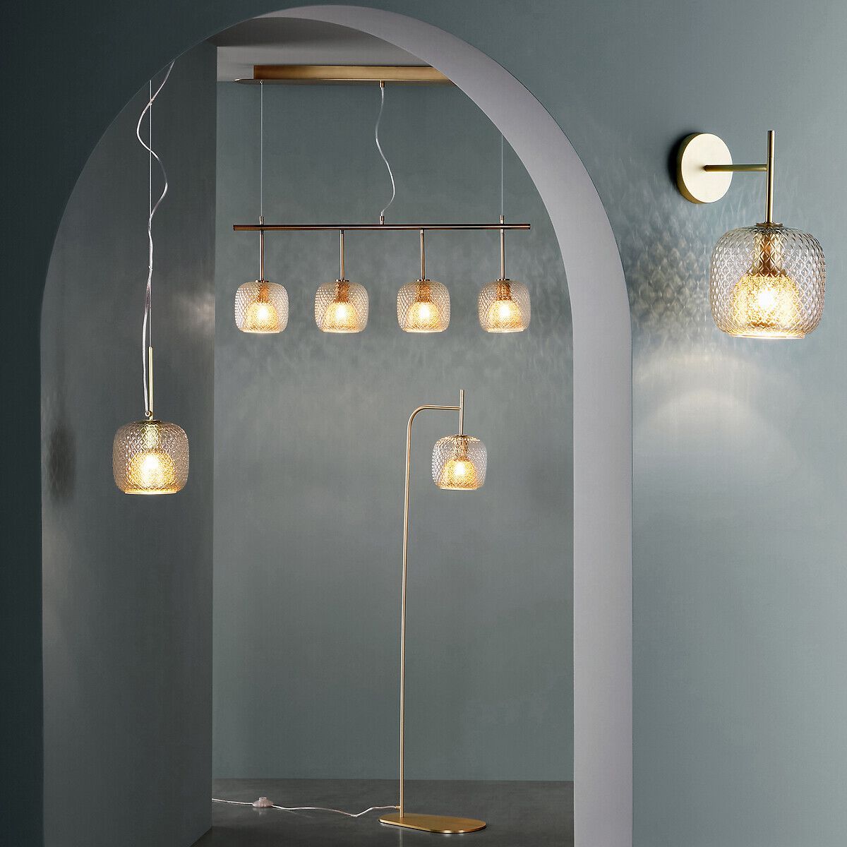 Стеклянная настольная лампа с фиксированной рукояткой AMPM Mistinguett ARCH-00153333 - Вид №4