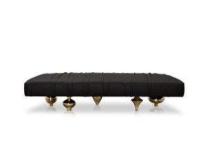 Кожаная или бархатная скамья