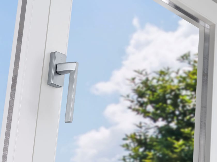 Латунная оконная ручка DK HOPPE Бергамо ARCH-00042554