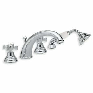 CRICN124 Смеситель для ванны, устанавливаемый на палубе, на 4 отверстия, с переключателем, изливом и выдвижным ручным душем с защитой от накипи Cristina Rubinetterie