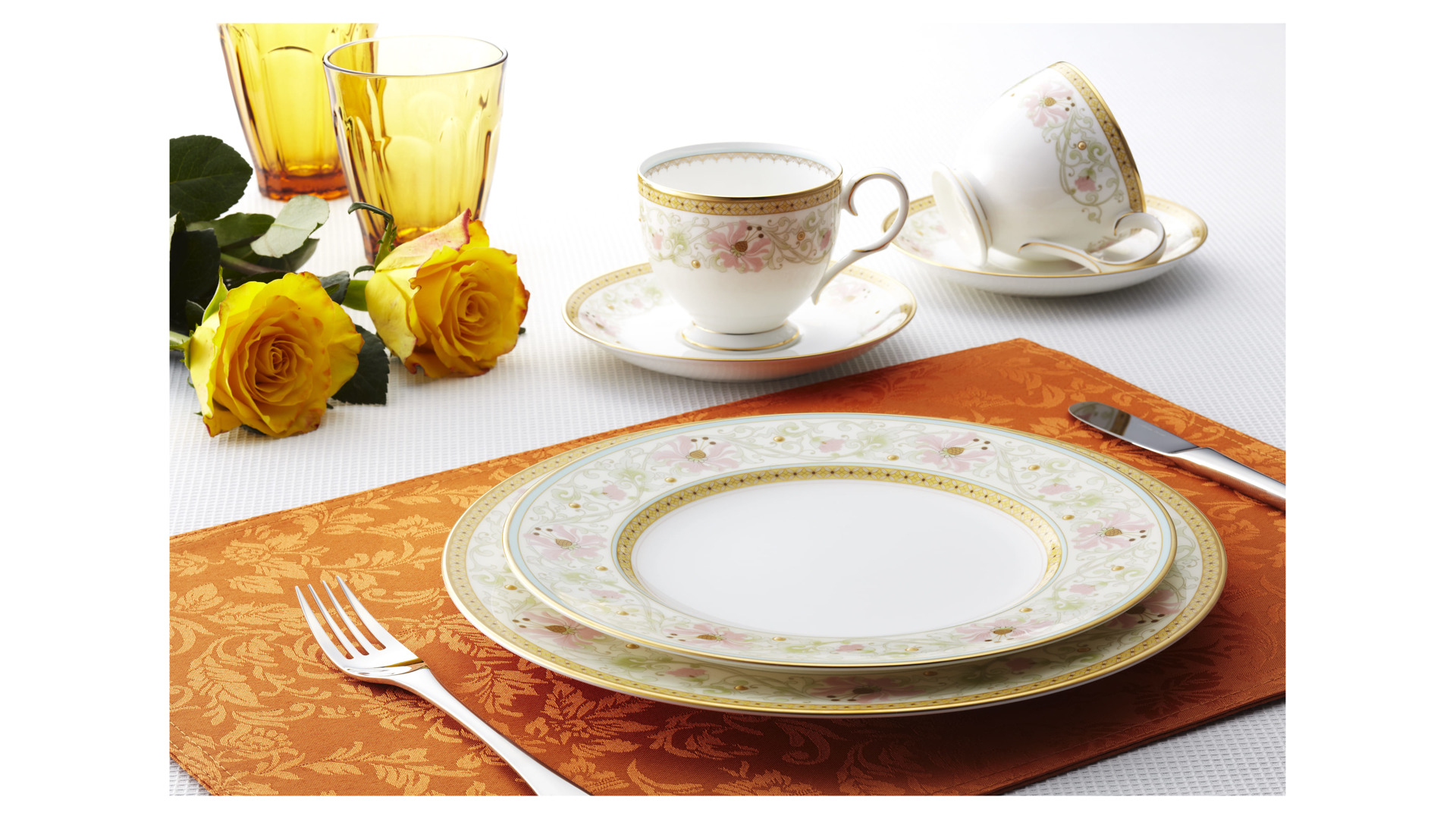 10663934 Noritake Чашка чайная Noritake "Цветущее великолепие" 250мл Фарфор костяной  - Вид №1