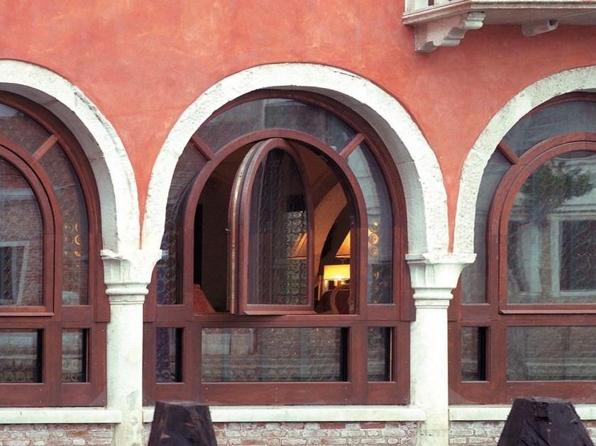 Capoferri Serramenti Распашное окно с терморазрывом из дерева sun-id-1461462 - Вид №4