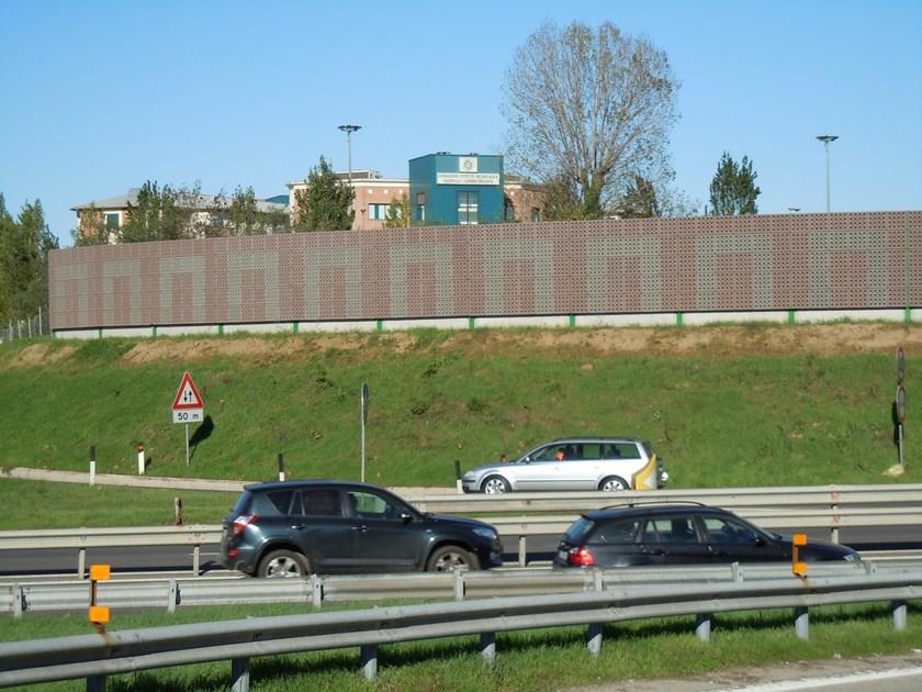 Edil Leca Infrastrutture Звукоизоляционные и звукопоглощающие акустические барьеры в бетоне sun-id-1374050 - Вид №2