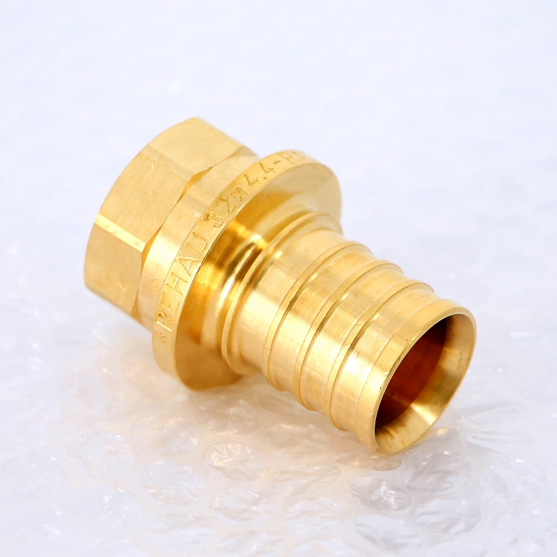 Муфта надвижная В бронза REHAU 32х3/4" 366072