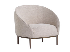 Тканевое кресло с подлокотниками