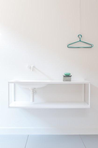 Not Only White Подвесная тумба под умывальник из цвета hi-macs® Frame sun-id-1411856 - Вид №5