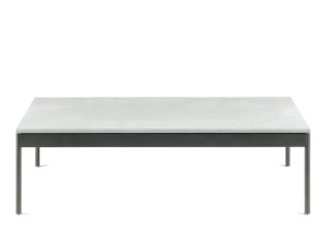 Каменный прямоугольный садовый столик