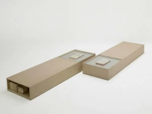 Paola Lenti Низкий деревянный журнальный столик с журнальной полкой Edel