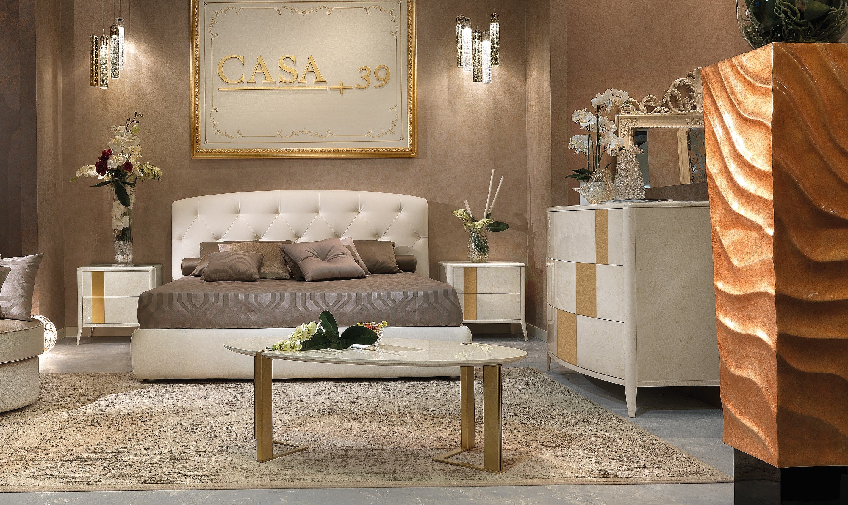 Двуспальная кровать из ткани с мягким изголовьем CASA +39 Gold ARCH-00068951 - Вид №2