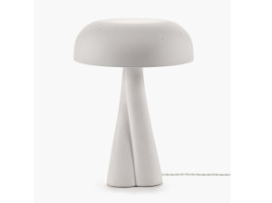 Каменная настольная лампа