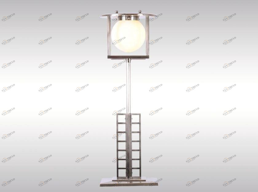 Woka Lamps Vienna Настольная лампа из латуни  21402 