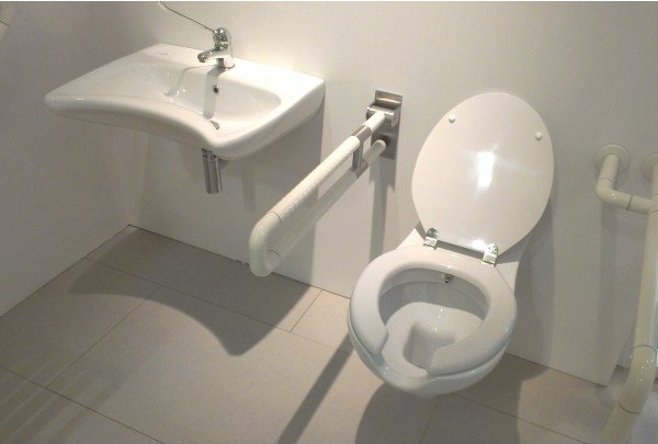 BD320-00CB00E-0000 Унитаз подвесной с биде для инвалидов Creavit  - Вид №2