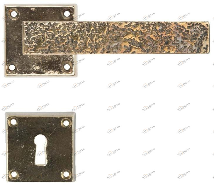 GIARA Бронзовая ручка на розетке с накладкой Cosmo 0902