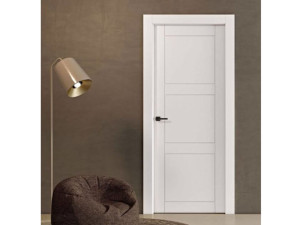 Лакированная распашная дверь