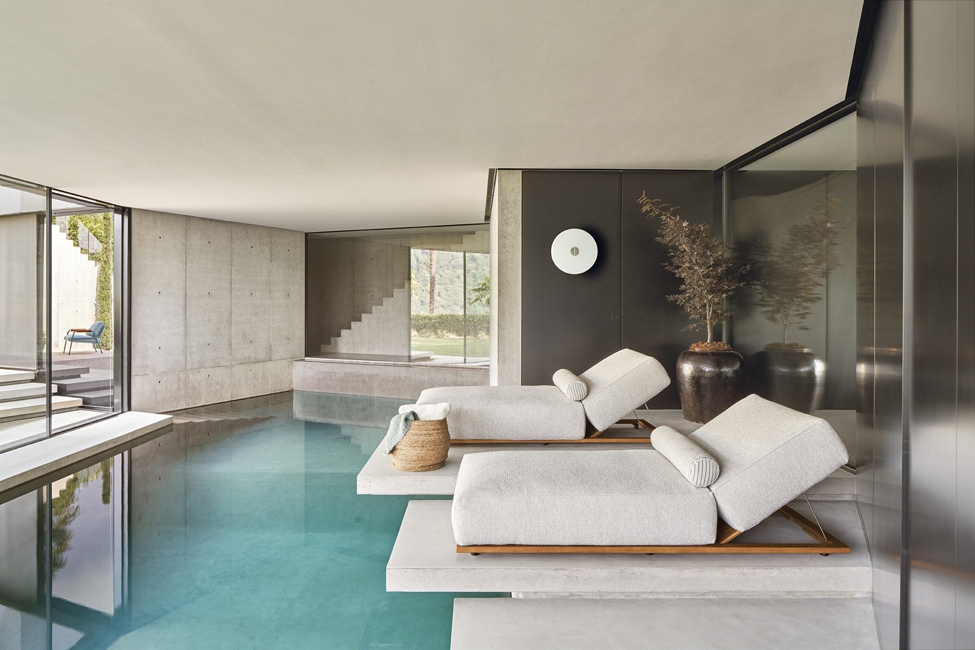 Садовая кровать с откидной спинкой из технической ткани Meridiani Claud Open Air ARCH-00081291 - Вид №1