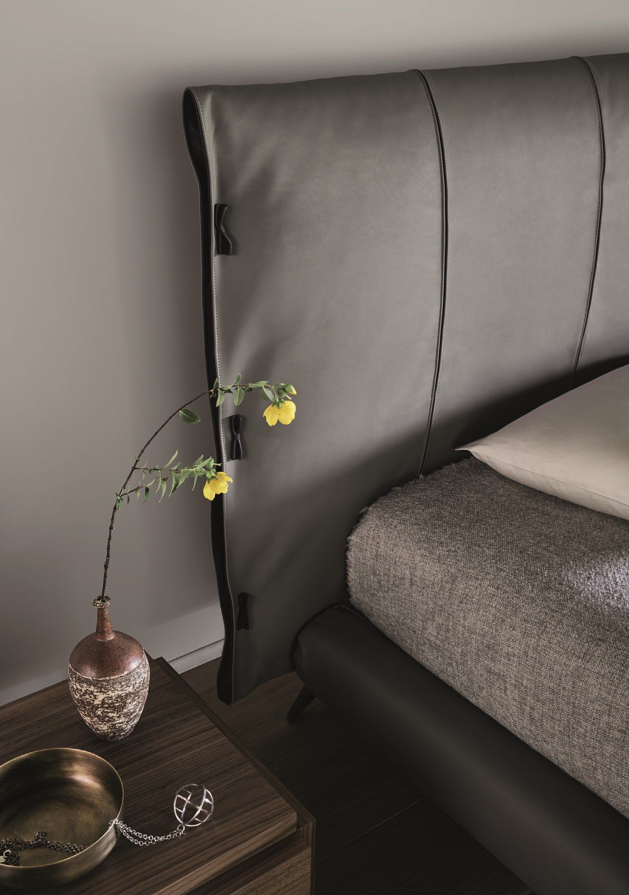 Двуспальная кровать из ткани с мягким изголовьем BONALDO Cuff ARCH-00119975 - Вид №2