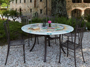 Садовый стол из фаянса и нержавеющей стали