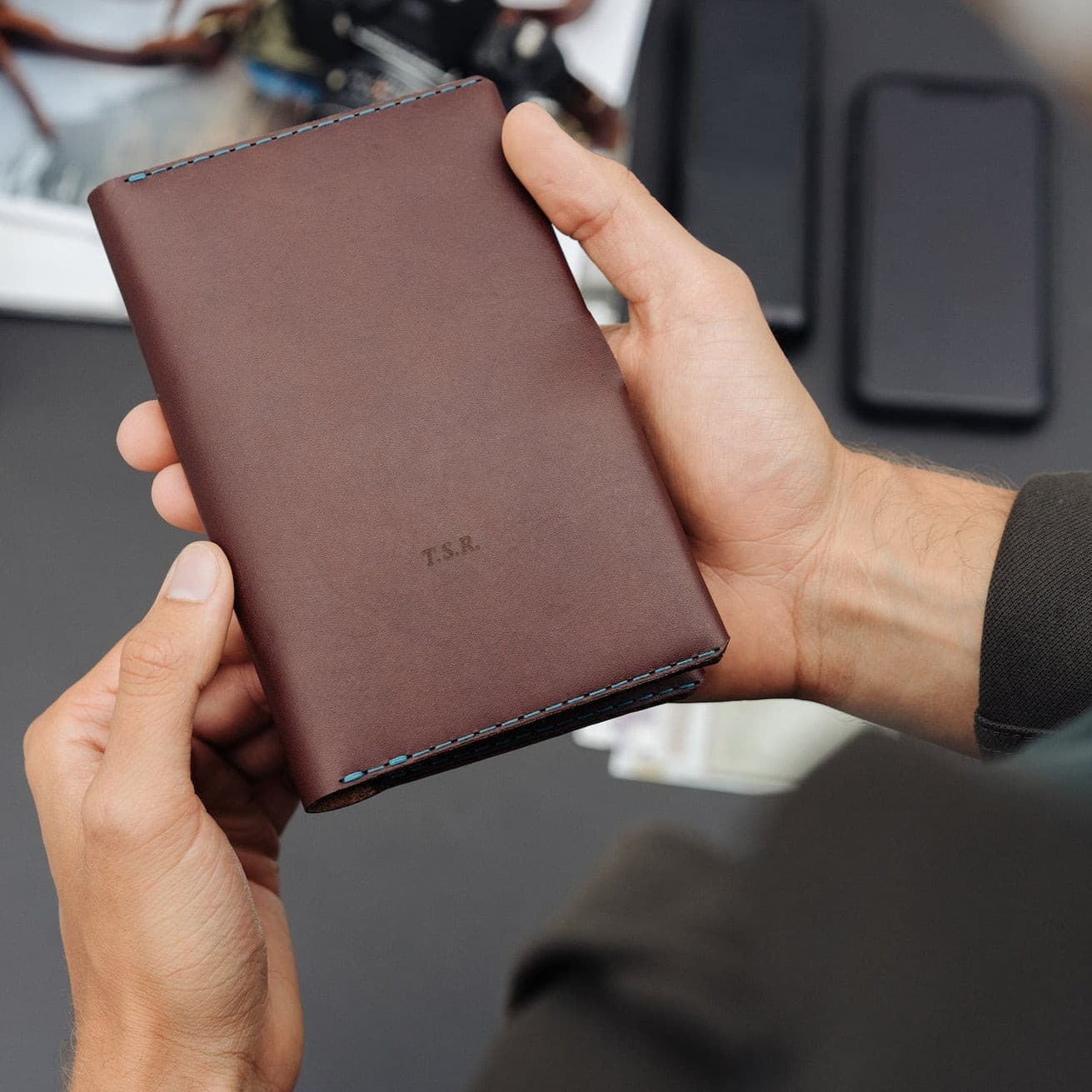 W107CHES Кошелек Winston Travel - каштановый Wingback  - Вид №6