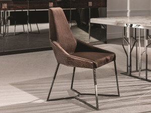 Кожаный мягкий стул