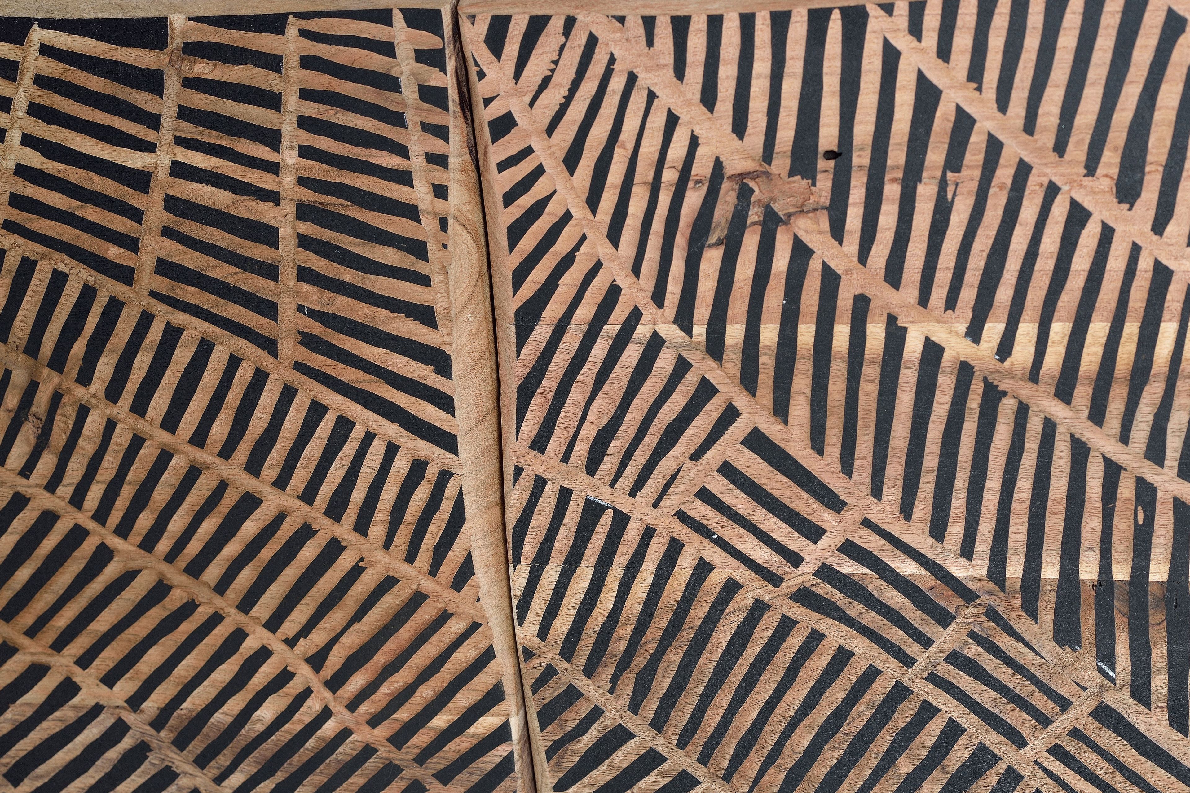 Шкаф из акации с распашными дверями Giner y Colomer Yakarta ARCH-00144263 - Вид №8