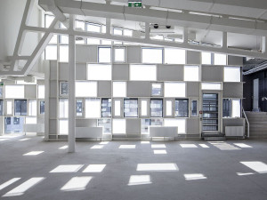 Система остекления с капиллярными пластинами