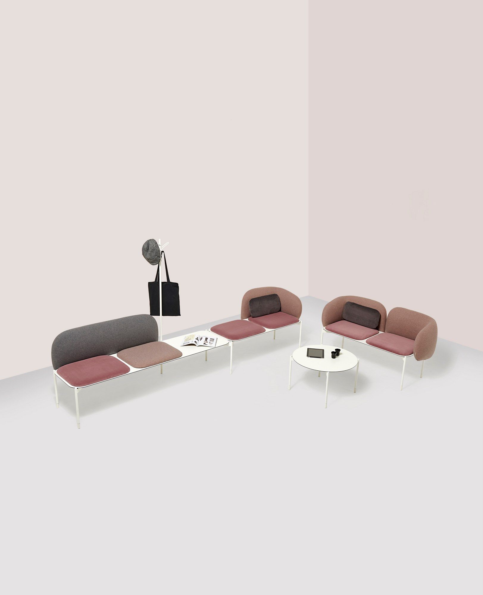 Круглый журнальный столик с металлическим основанием и столешницей из HPL Diemme ARCH-00064247 - Вид №3