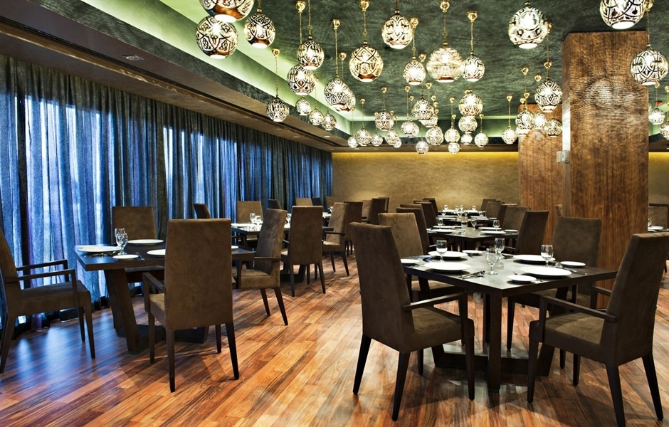 042946 Стол Andreu World Uves - Вид №4