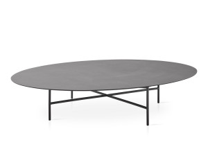 Низкий овальный садовый столик в Dekton®