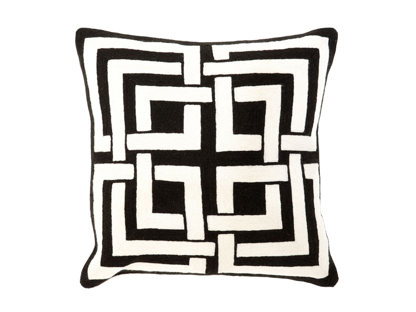 Квадратная вышитая вручную подушка Eichholtz BLAKES ARCH-00063517